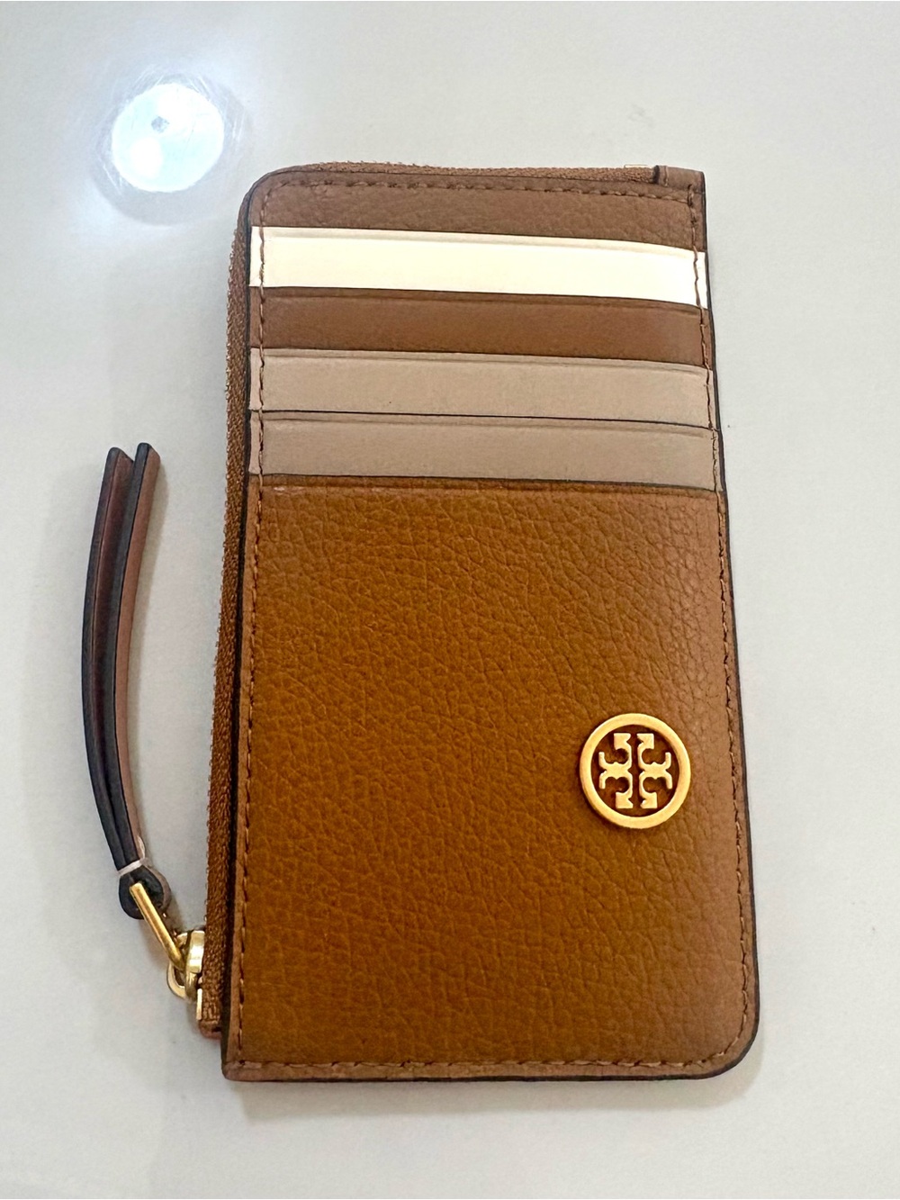 Tory Burch Brown Leather Zip Card Card Wallet with Gold Logo New without tag